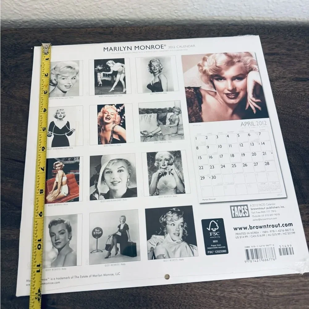 Marilyn Monroe 2012 Wall Hanging Calendar